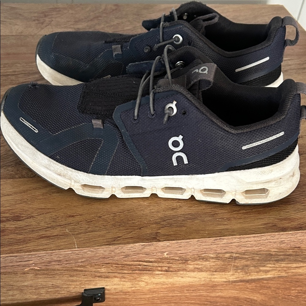 On Running Youth Navy and White Sneakers